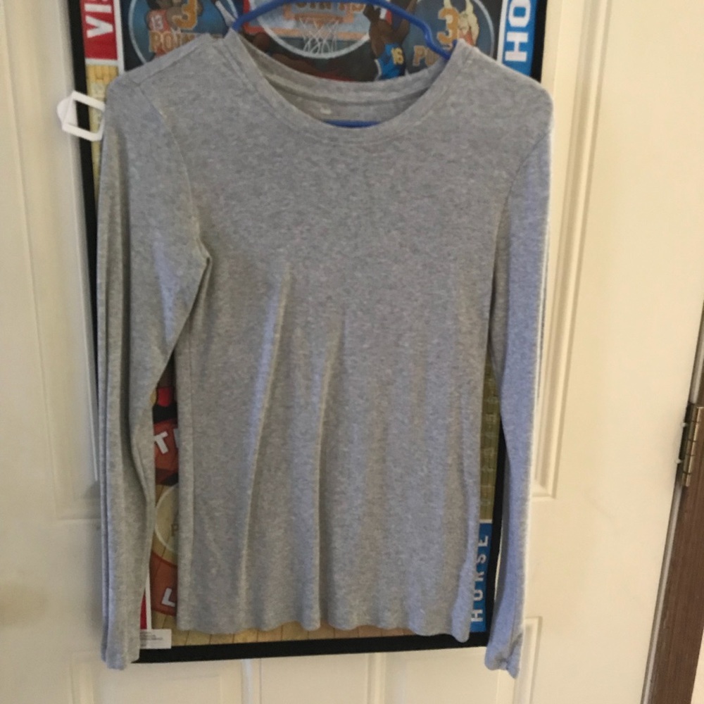 Gap Gray Long Sleeve T-Shirt